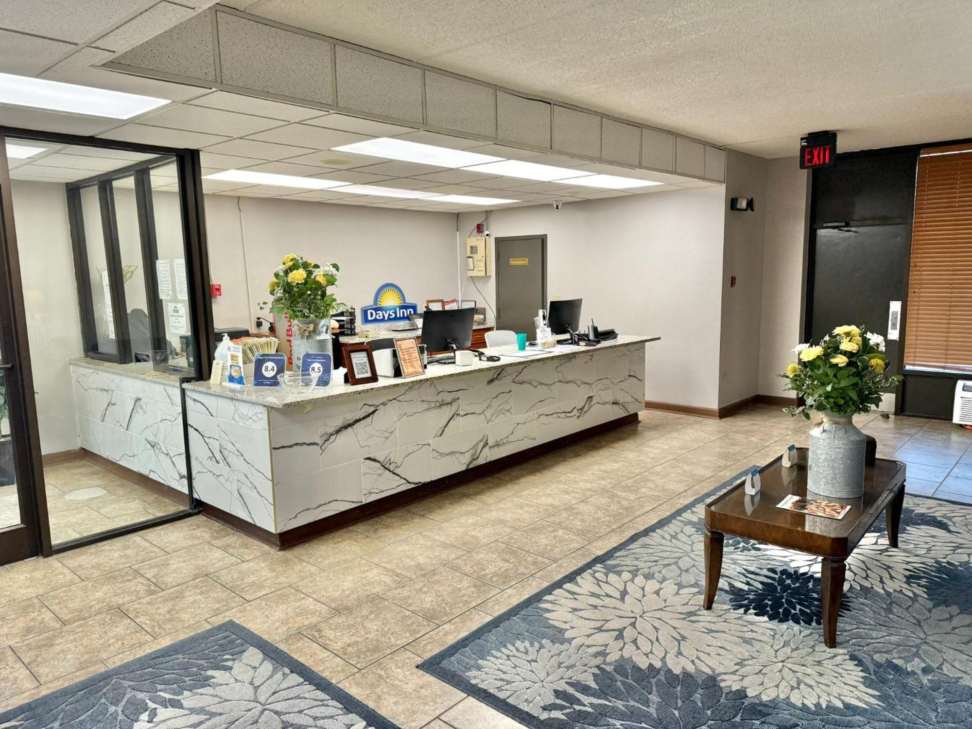 Days Inn By Wyndham Statesboro Kültér fotó